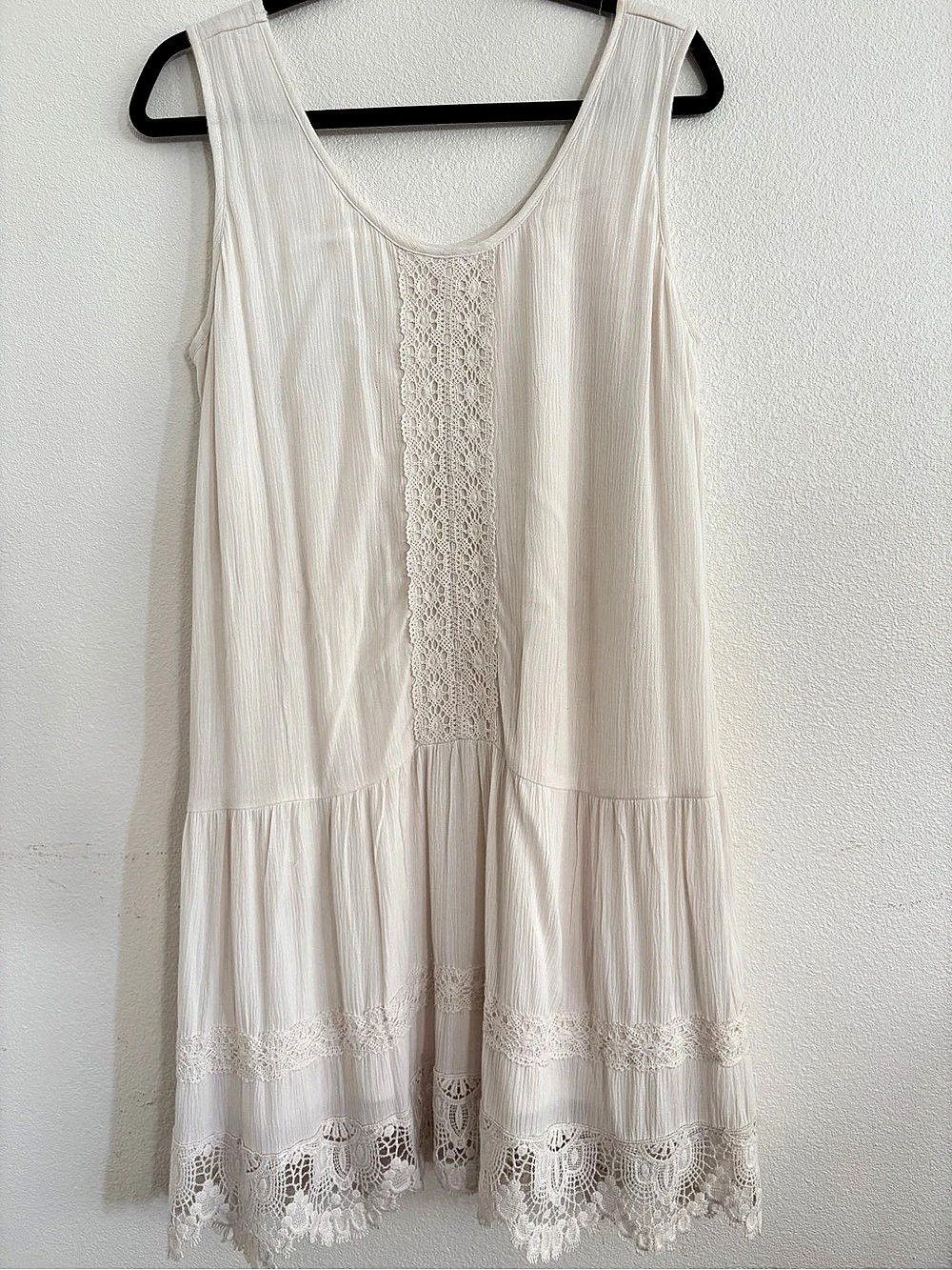 Xhilaration Lace Mini Dress in White Size Large